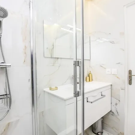Cmg - Cosy Appartement - Pereire Champerret Parigi